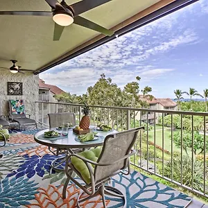 With Pool And Ocean Views Apartment