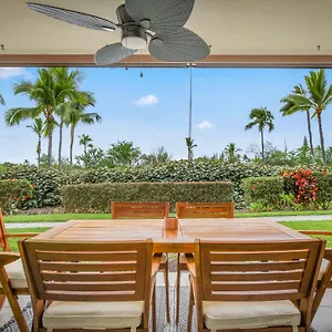 Live Aloha! Quiet Tropical Oasis Apartment
